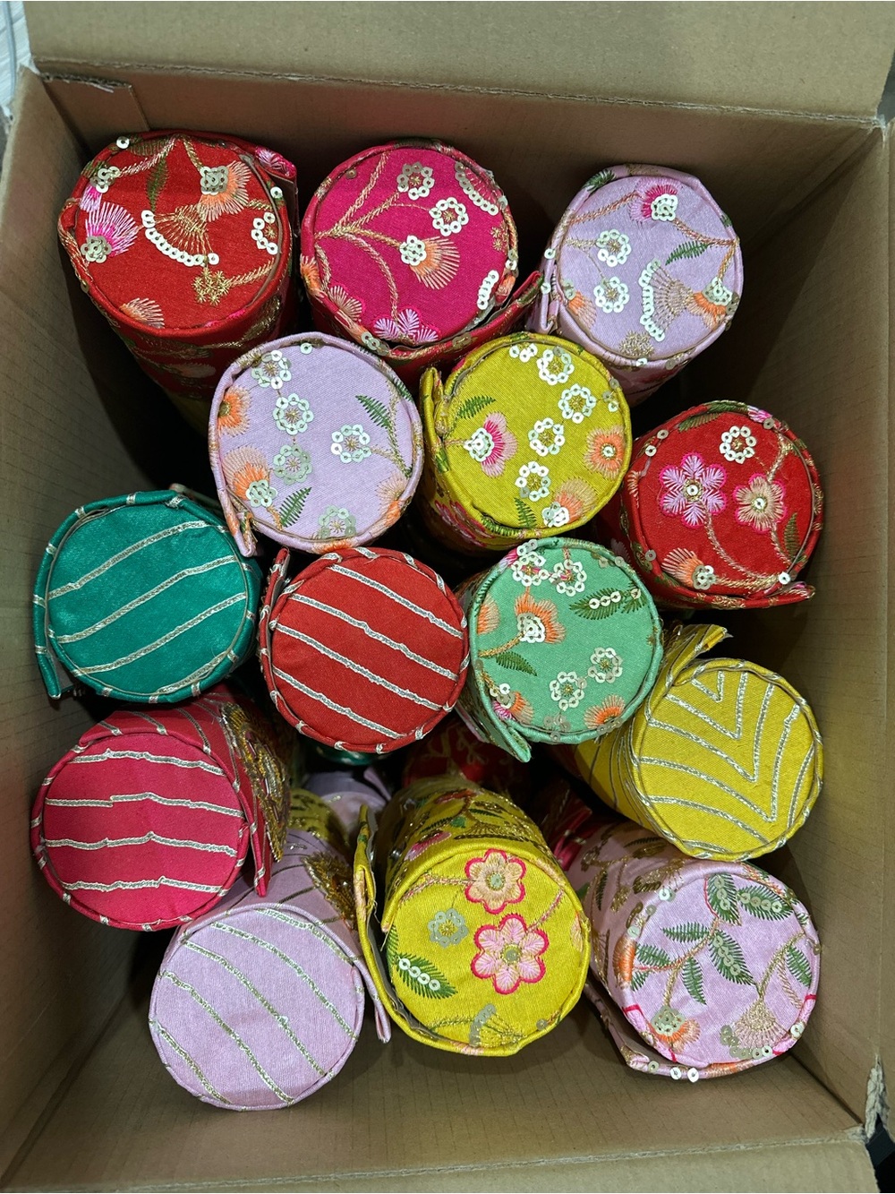 Handcrafted Traditional Gift
Boxes | Perfect for Ladies Sangeet & Jago